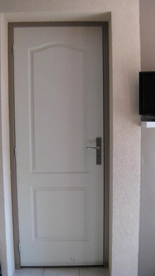 Hotel Le Cosy Pont-de-Chéruy Dış mekan fotoğraf