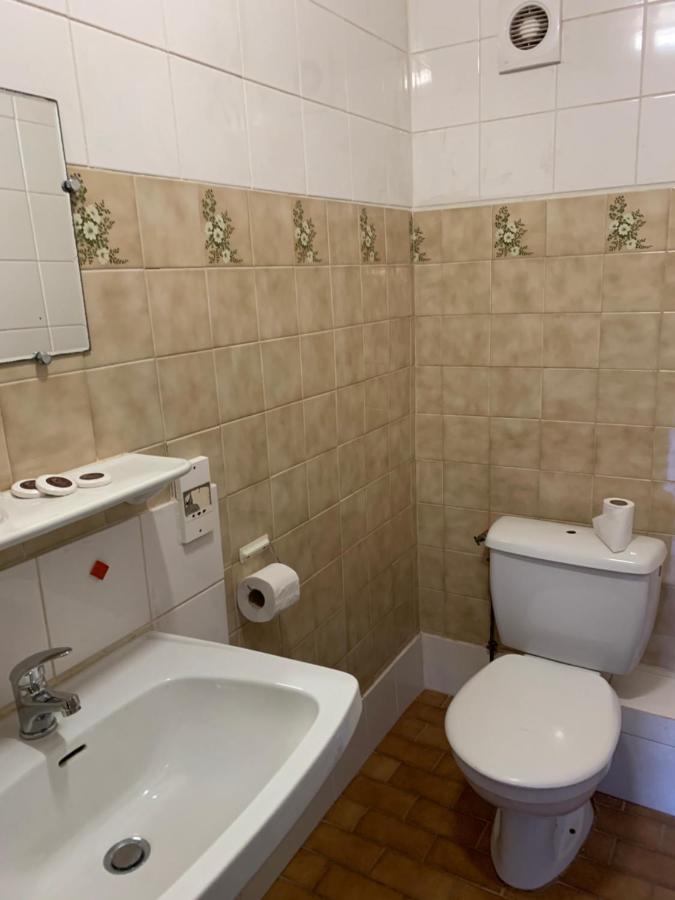 Hotel Le Cosy Pont-de-Chéruy Dış mekan fotoğraf