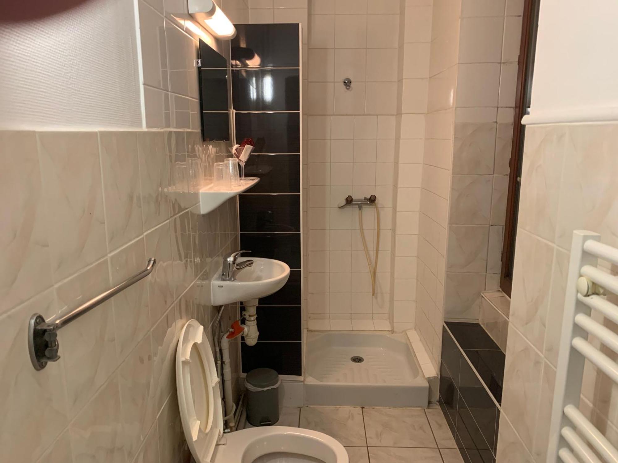 Hotel Le Cosy Pont-de-Chéruy Dış mekan fotoğraf